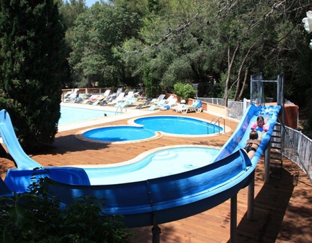 Camping Le Beau Vezé, 4* - 2