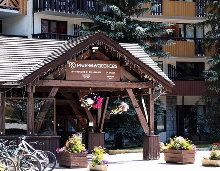 Résidence Pierre & Vacances La Daille 3* - France, Alpes du Nord, Savoie - Val d'Isère - Image 1