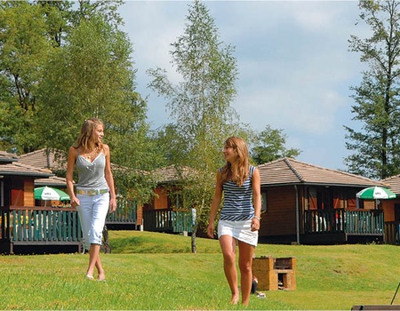 VVF Cantal Salers Vendes 3* - 5