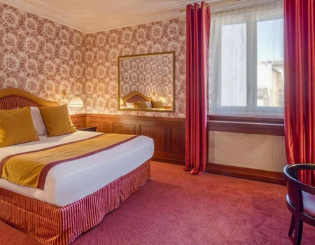 Escapade citadine romantique en plein coeur de Toulouse sur la place du Capitole - 4* - 5