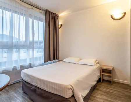 Comfort Aparthotel Les Hauts d'Annecy : Logement + Train - Haute Savoie - Annecy, Alpes du Nord - Image 2