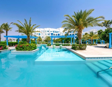 Hilton Salwa Beach Resort & Villas 5* - 3