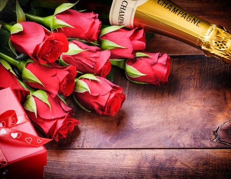 Parenthèse romantique avec bulles et pétales de rose en chambre près de Quimper - 3* - 1