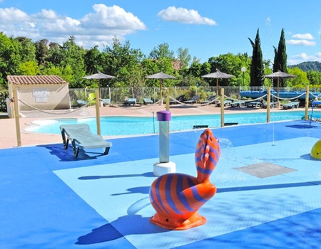 Camping les Terrasses Provençales, 4* - 5