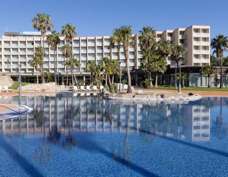 Animation pour toute la famille & 1er enfant gratuit: Venez decouvrir la Costa Dorada en famille! - 4* - Ametlla de Mar, Espagne - Image 2