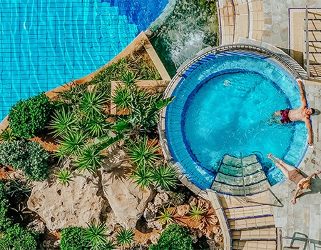 Hôtel Golden Bay ***** - 5