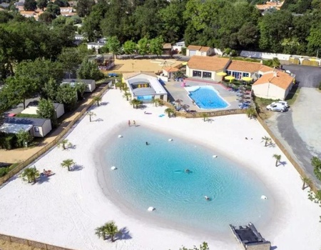 Camping maeva Escapades le Bois Joli, 4* - 1