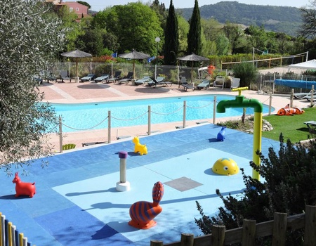 Camping les Terrasses Provençales, 4* - 4