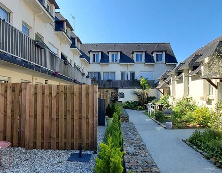Escapade pour deux à Sainte-Anne-d'Auray - 3* - Bretagne, France - Image 2