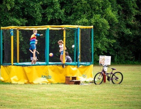 Camping Le Pont de Mazerat, 4* - Tamniès, Sud Ouest - Image 5
