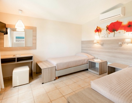 Hôtel Club Coralia Messonghi Beach Holiday Resort 4* - 5