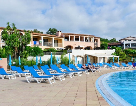 Résidence Pierre & Vacances Les Parcs de Grimaud 3* - Grimaud, Côte d'Azur - Image 2