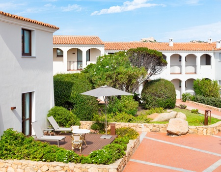 Mangia's Santa Teresa Sardinia, curio Collection by Hilton 5*(nl) - 5