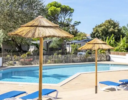 Camping Paradis A la Corniche ***** - Angoulins-sur-Mer - Charente-Maritime - Angoulins-sur-Mer, Atlantique Nord - Image 2