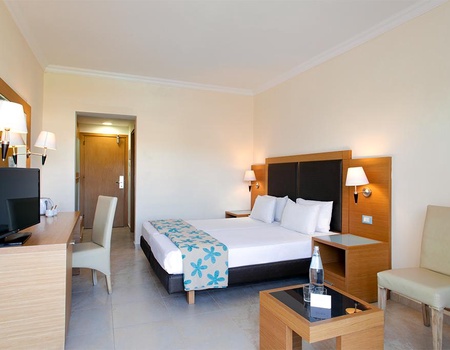 Ôclub Experience Sol By Melia Cosmopolitan 4* - 3