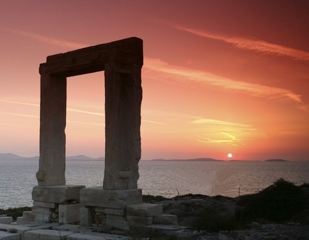 Combine Cyclades quatre îles : Santorin, Naxos, Syros & Mykonos 3* et 4* - 5