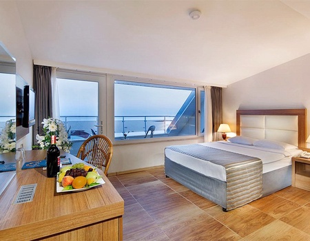 Justiniano Club Alanya Beach 4* - 5