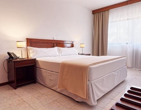 Hôtel Central Sal Santa Maria 3* - 5