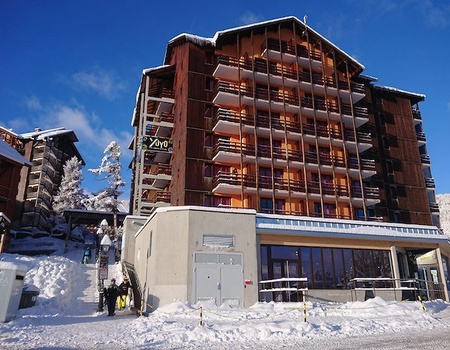 Résidence travelski home select Résidence & Hostel Yoonly & Friends - Hautes-Alpes - Risoul, Alpes du Sud - Image 2