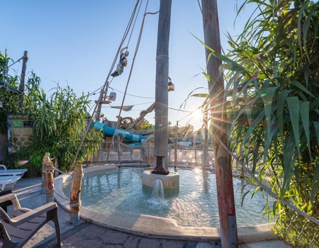 Pirates World Village-club Les Sables d'Or, 4* - 5