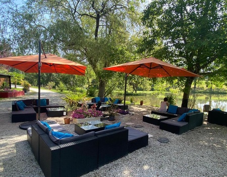 Camping les Etangs du Plessac 4*