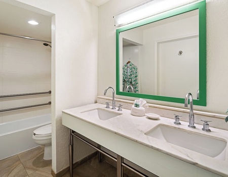 Palm Tree Club Miami - 4