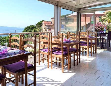 Hôtel Alata 2* - 2