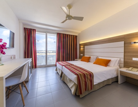 Hôtel Globales Mediterrani 4* - 5