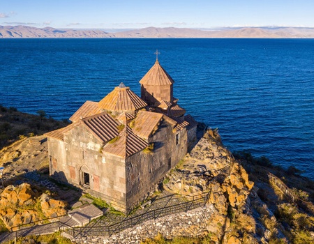 Circuit Joyaux millénaires d'Arménie (maximum 8 participants) **** - 2