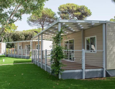 Camping Villaggio Baia Domizia, 4* - 2