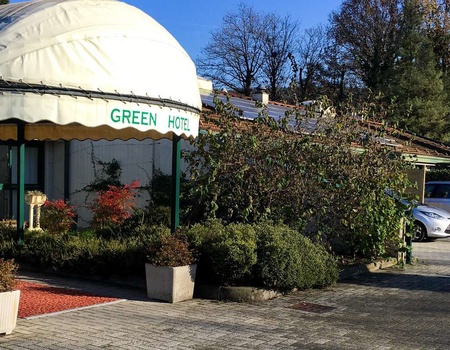 Hôtel au bord du lac Majeur - avec petit-déjeuner et départ tardif - 4* - 2