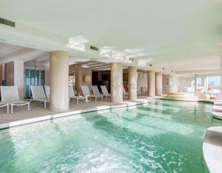 Hôtel 4* sur la côte des Abruzzes avec petit déjeuner et spa - 4* - 4