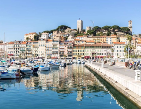 Séjour en famille en appartement duplex à Cannes - 4*