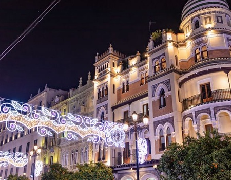 L'âme de Noël en Andalousie : croisière au coeur de la Nativité, au rythme des traditions de Noël espagnoles et des marchés festifs - Seville, Espagne - Image 2