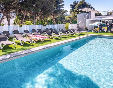 Pension complète à Tossa de Mar avec une bouteille de vin gratuite - 4* - Tossa de Mar, Espagne - Image 1