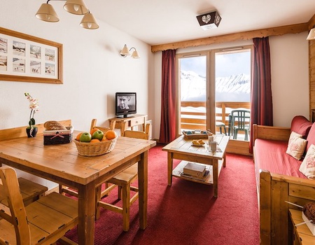 Résidence travelski home premium Les Hauts de Comborcière 4* - 5