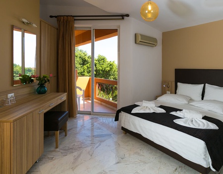 Hôtel Creteotels Elotia 3* - 4