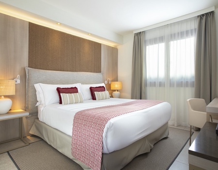 Mangia's Santa Teresa Sardinia, curio Collection by Hilton 5*(nl) - 2