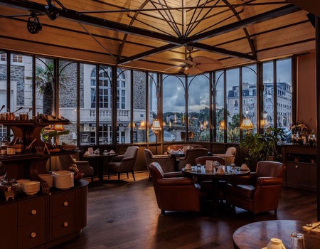 Escale Romantique au Royal Émeraude avec accès espace bien être à Dinard - 4* - 3