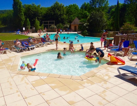 Camping Le Rocher de la Cave, 3* - 3