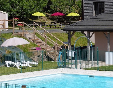 Résidence Le Bois de la Reine 3* - Puy de Dôme - Superbesse, Auvergne - Image 2