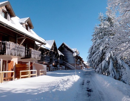 Résidence Le Bois de la Reine 3* - Puy de Dôme - Superbesse, Auvergne - Image 3