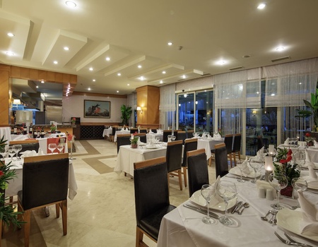 Hôtel Crystal Admiral - 3