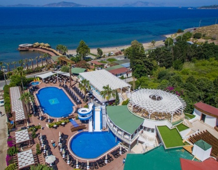 Hôtel Golden Beach by Jura 4*