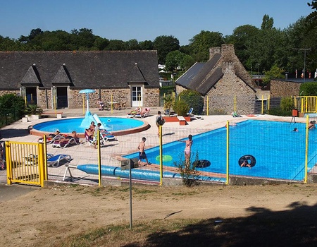 Flower Camping La Hallerais 4* - 1