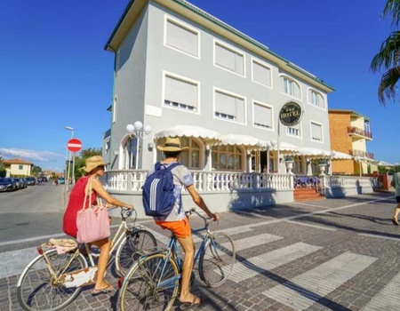 HG Hotel Il Settebello -Séjour sur la côte toscane, à marina di Cecina, avec petit-déjeuner inclus - 3* - 3