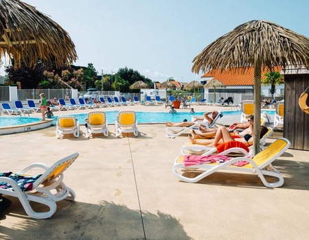 Camping Les Ecureuils, 4* - 5