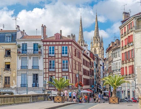Du Pays basque à Bordeaux - Gastronomie au pied des Pyrénées et croisière découverte Bordeaux et sa région (formule port/port) - Pyrénées Atlantiques - Biarritz, Atlantique Sud - Image 3