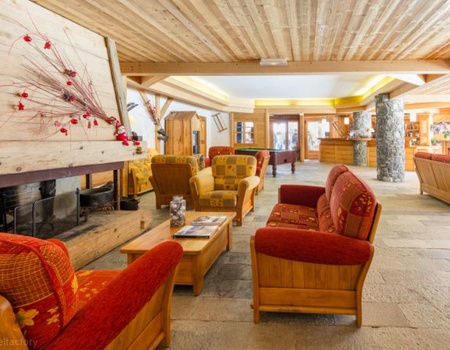Résidence travelski home premium Le Hameau du Rocher Blanc 4* - 5