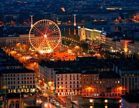 Voyage à Walibi Rhône-Alpes et nuit 3* en suite familiale près de Lyon - 3* - 2